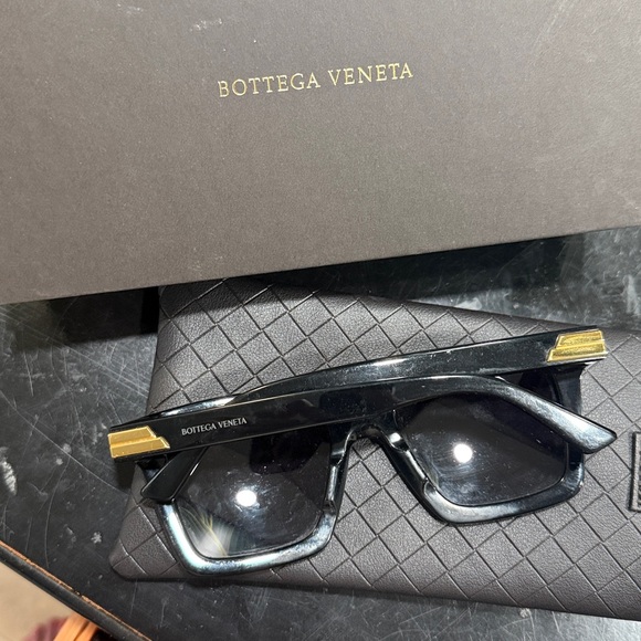 Bottega Veneta BV1005S Black Square Sunglasses with Gold Accents - Picture 4 of 4